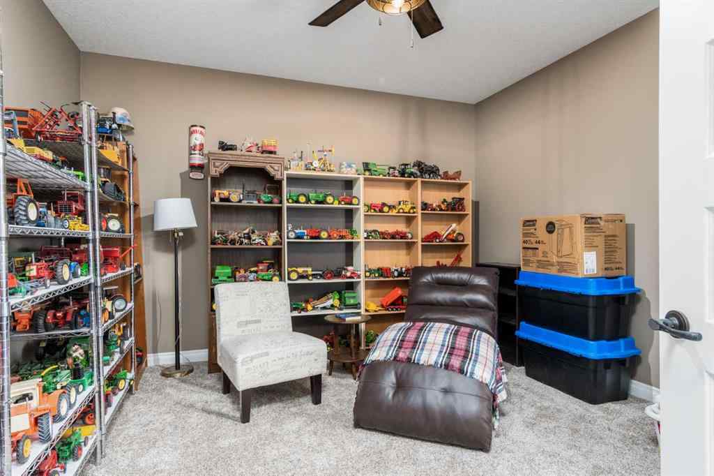 MLS® A2212061 - 79 Harrison Green  in NONE Olds, Residential