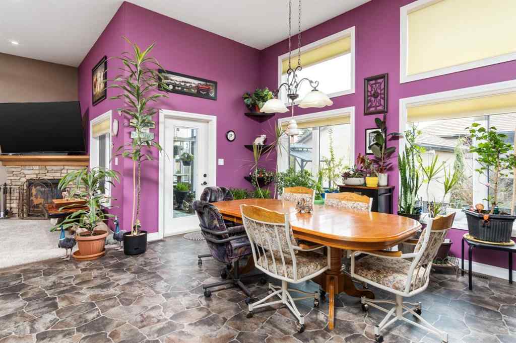 MLS® A2212061 - 79 Harrison Green  in NONE Olds, Residential