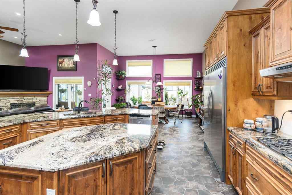 MLS® A2212061 - 79 Harrison Green  in NONE Olds, Residential