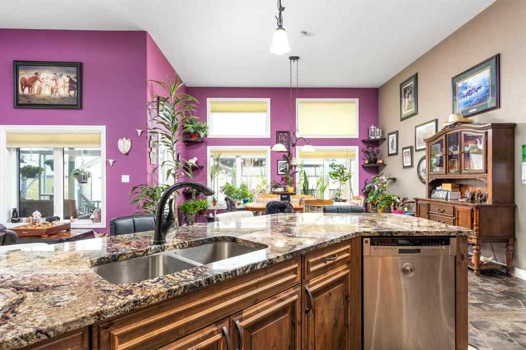 MLS® A2212061 - 79 Harrison Green  in NONE Olds, Residential