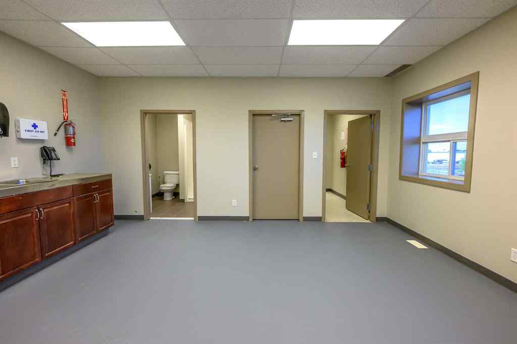 MLS® A2212066 - 12715 101 Street  in Northridge Grande Prairie, Commercial