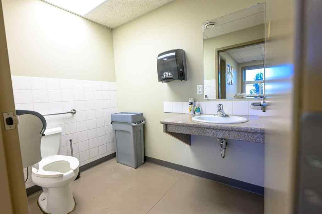 MLS® A2212066 - 12715 101 Street  in Northridge Grande Prairie, Commercial