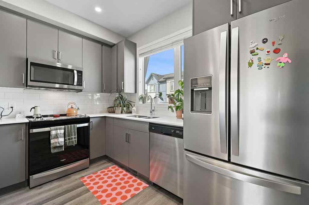 MLS® A2212073 - 376 210 Avenue SW in Belmont Calgary, Residential