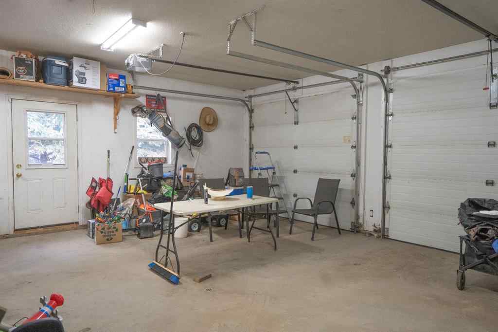 MLS® A2212078 - 4928 52 Street  in NONE Clive, Residential