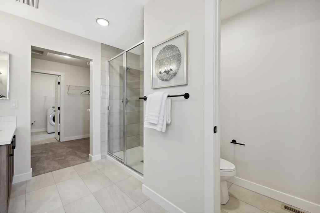 MLS® A2212095 - 43 Versant View SW in Alpine Park Calgary, Residential