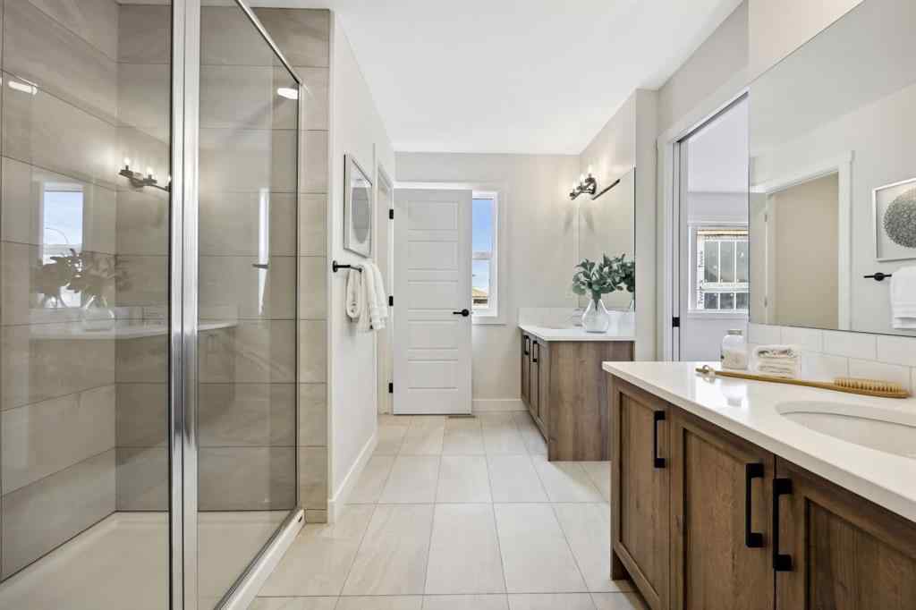 MLS® A2212095 - 43 Versant View SW in Alpine Park Calgary, Residential