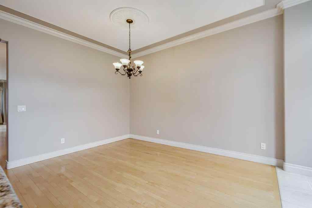 MLS® A2212118 - 1611 33 Avenue SW in South Calgary Calgary, Residential