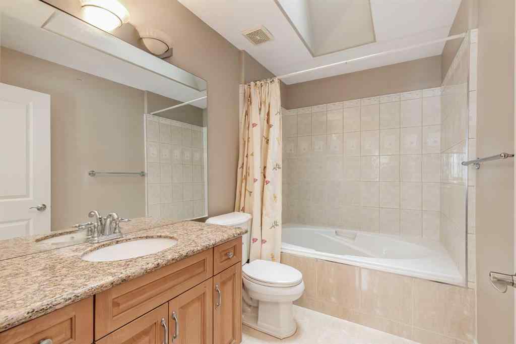 MLS® A2212118 - 1611 33 Avenue SW in South Calgary Calgary, Residential