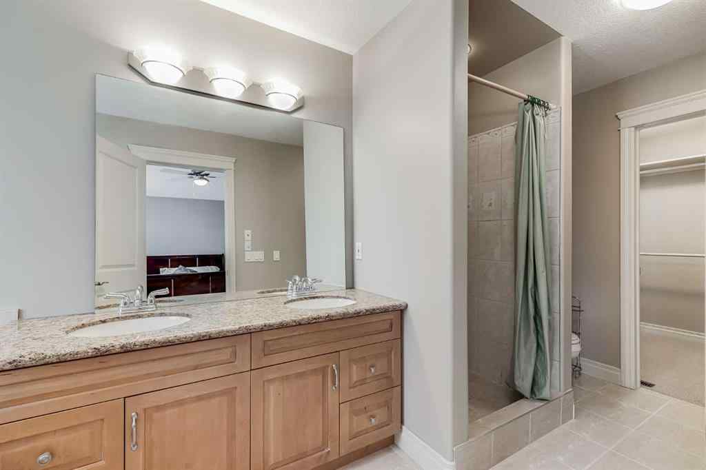 MLS® A2212118 - 1611 33 Avenue SW in South Calgary Calgary, Residential