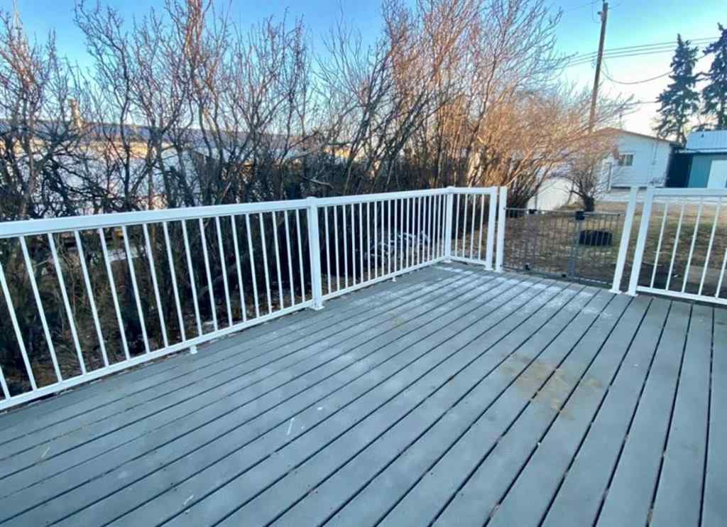 MLS® A2212144 - 105 3 Street  in Cadogan Cadogan, Residential