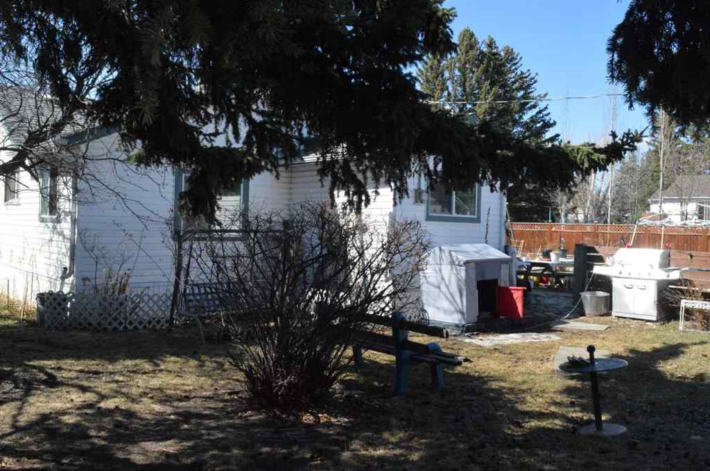 MLS® A2212165 - 313 & 315 Twin Cities Drive  in NONE Longview, Residential