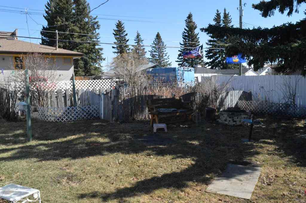 MLS® A2212165 - 313 & 315 Twin Cities Drive  in NONE Longview, Residential