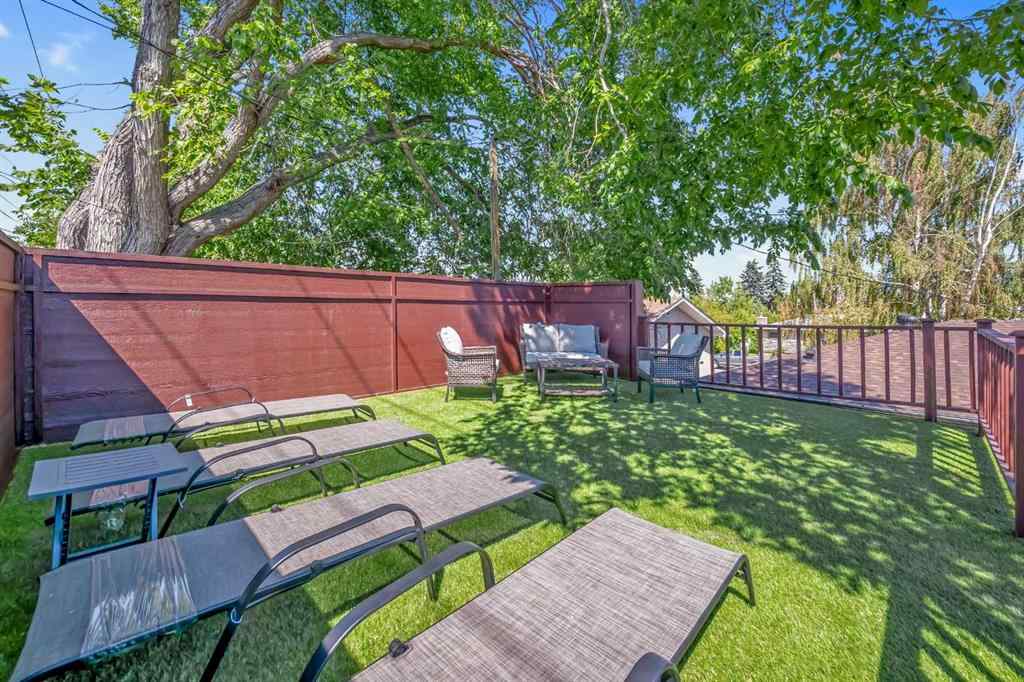 MLS® A2212171 - 9819 2 Street SE in Acadia Calgary, Residential