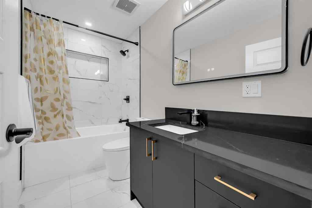 MLS® A2212171 - 9819 2 Street SE in Acadia Calgary, Residential