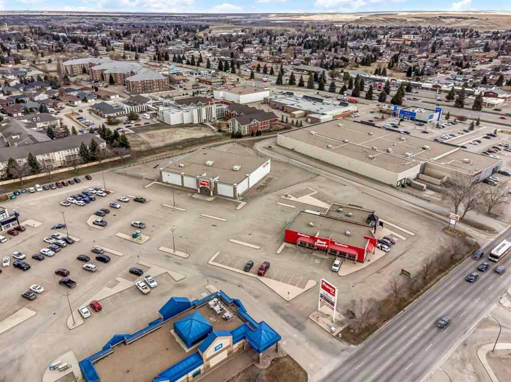 MLS® A2212203 - 64 Carry Drive SE in Ross Glen Medicine Hat, Commercial