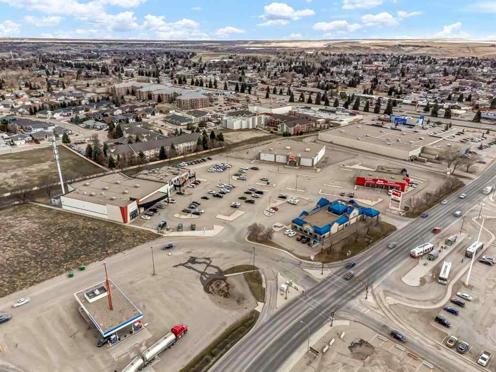MLS® A2212203 - 64 Carry Drive SE in Ross Glen Medicine Hat, Commercial