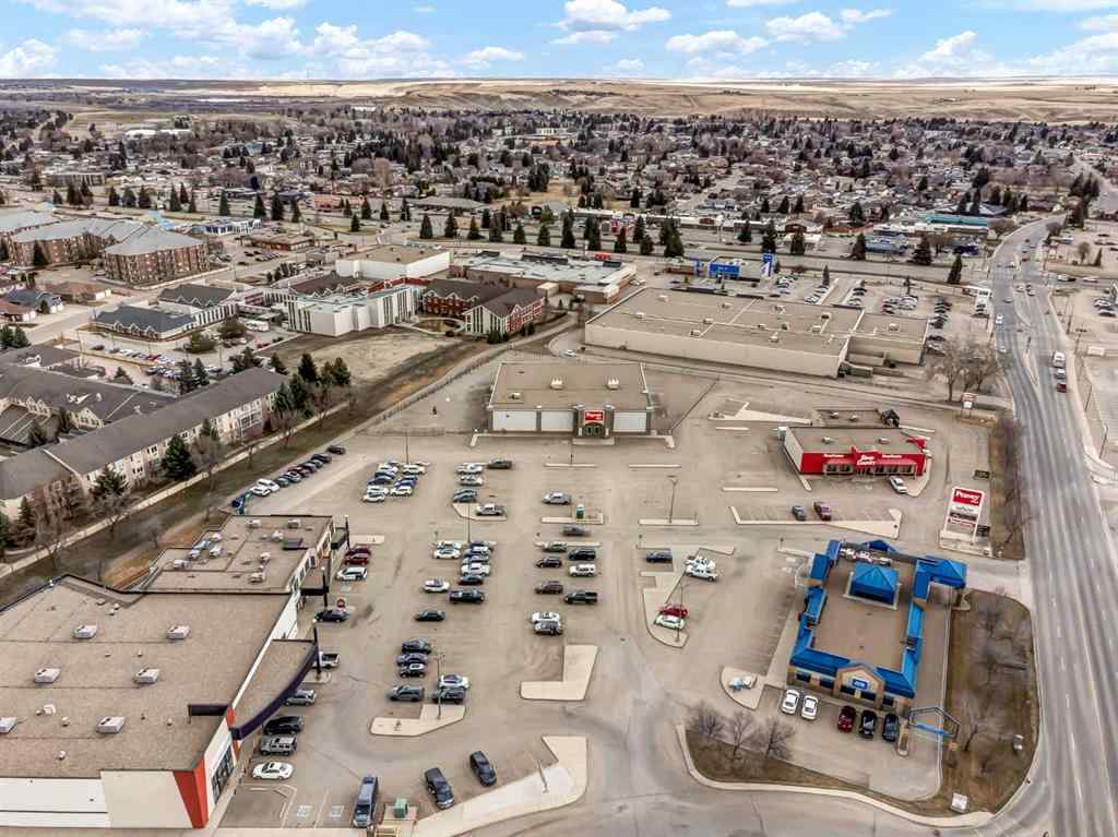 MLS® A2212203 - 64 Carry Drive SE in Ross Glen Medicine Hat, Commercial