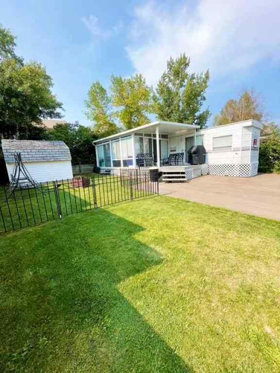 MLS® A2212224 - 83 Points West Resort   in Points West Sylvan Lake, Land
