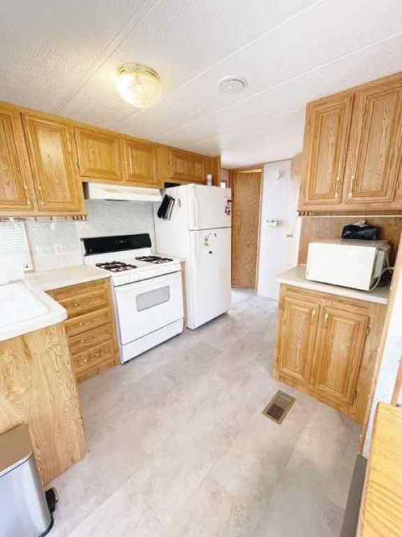 MLS® A2212224 - 83 Points West Resort   in Points West Sylvan Lake, Land