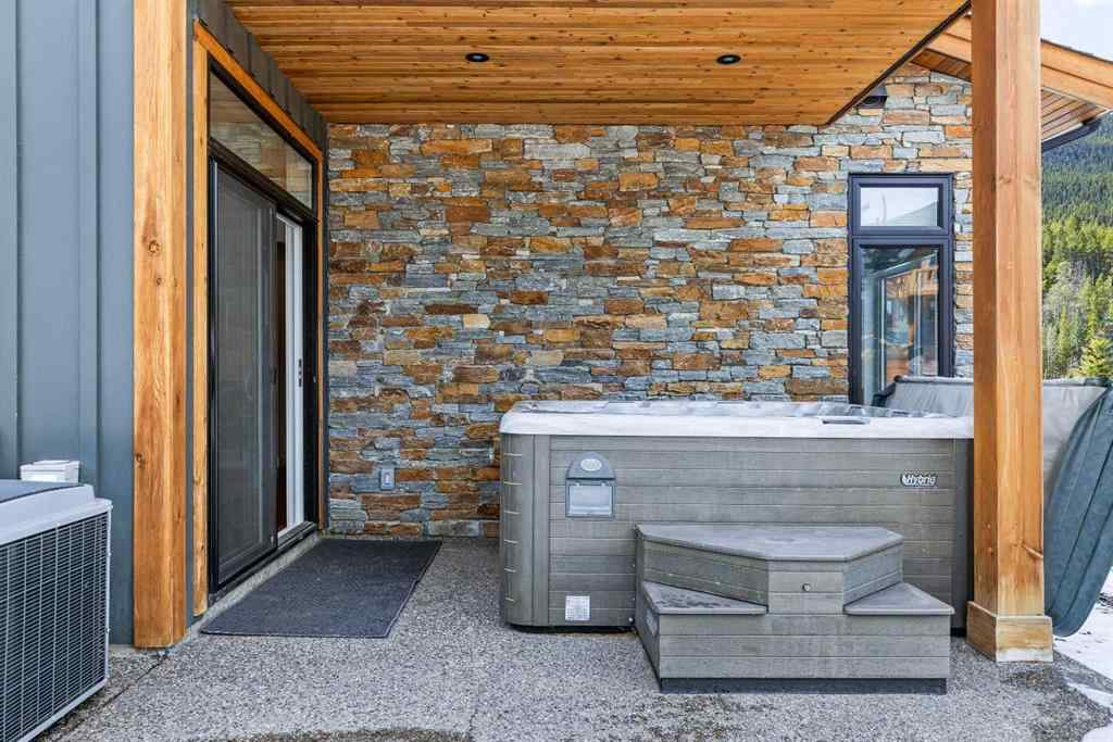 MLS® A2212238 - 414 Stewart Creek Close  in Three Sisters Canmore, Residential