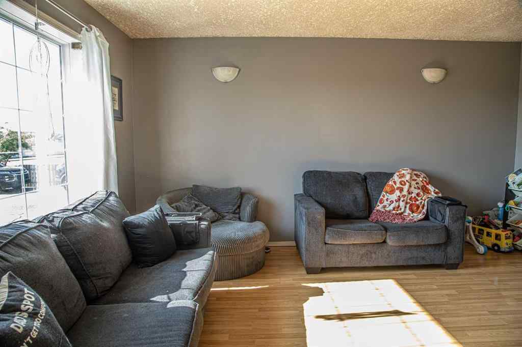 MLS® A2212246 - 10808 100 Avenue  in NONE High Level, Residential