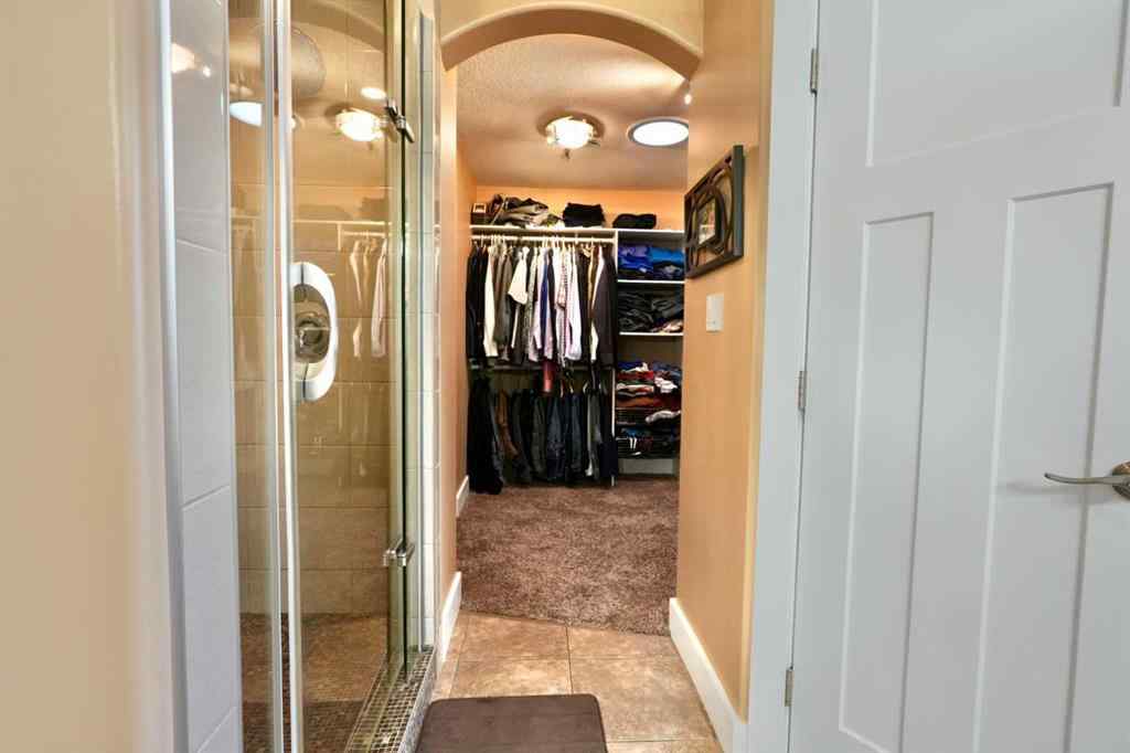 MLS® A2212380 - 10313 86 Street  in Saddleback Ridge Peace River, Residential