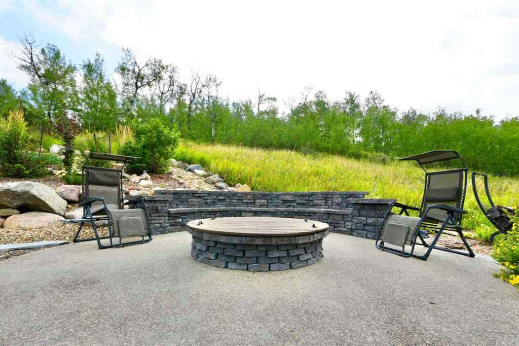MLS® A2212380 - 10313 86 Street  in Saddleback Ridge Peace River, Residential