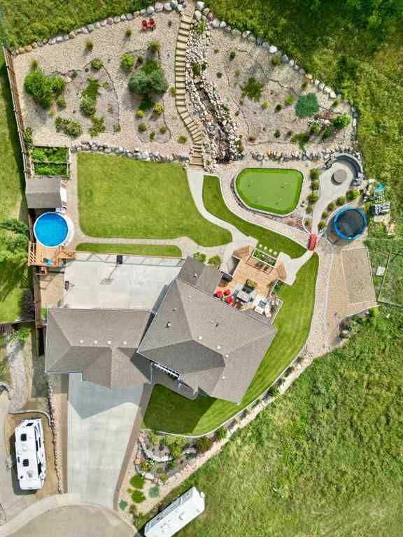 MLS® A2212380 - 10313 86 Street  in Saddleback Ridge Peace River, Residential