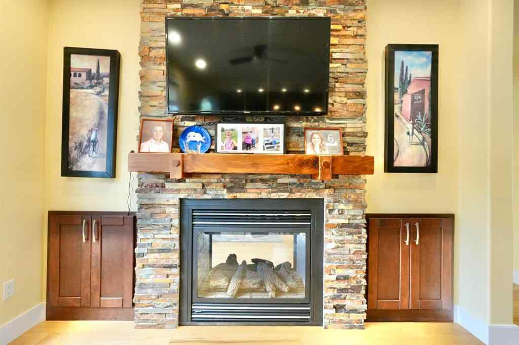 MLS® A2212380 - 10313 86 Street  in Saddleback Ridge Peace River, Residential
