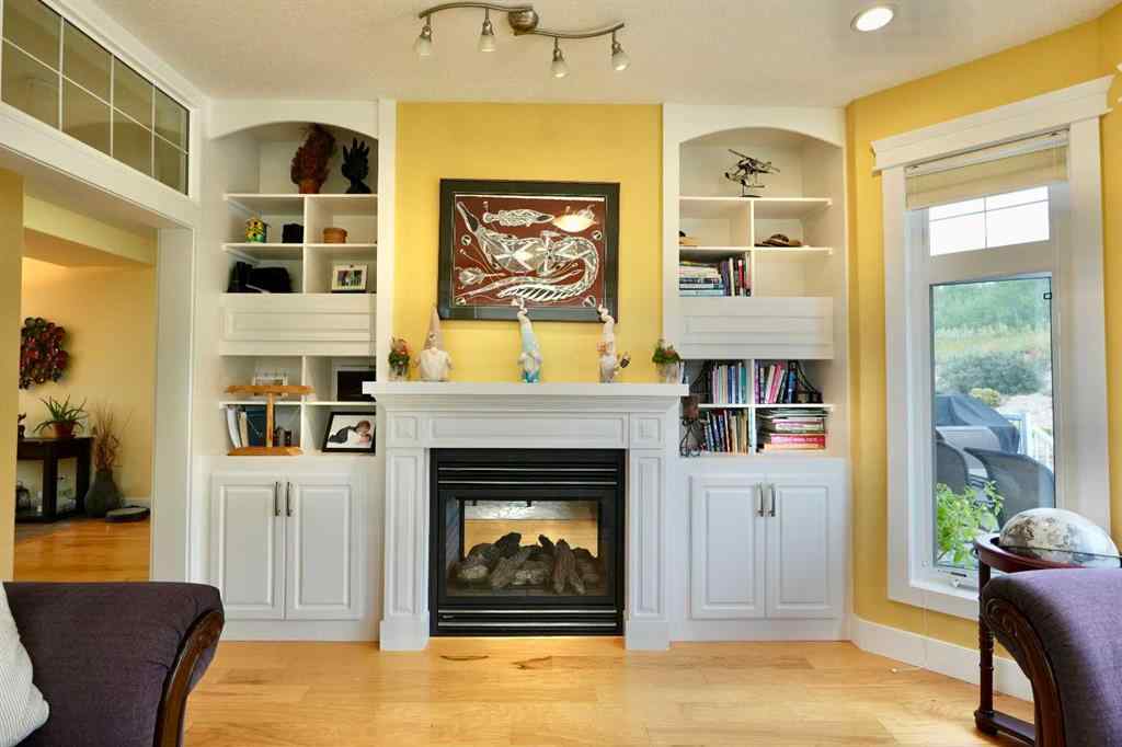 MLS® A2212380 - 10313 86 Street  in Saddleback Ridge Peace River, Residential