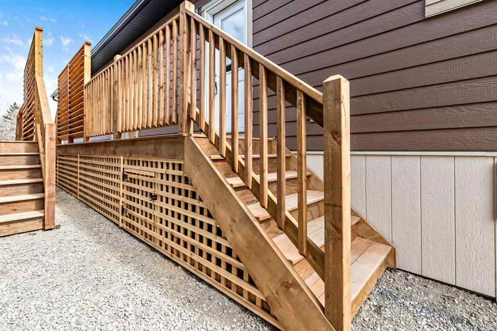 MLS® A2212403 - 221 1 Avenue NW in NONE Diamond Valley, Residential