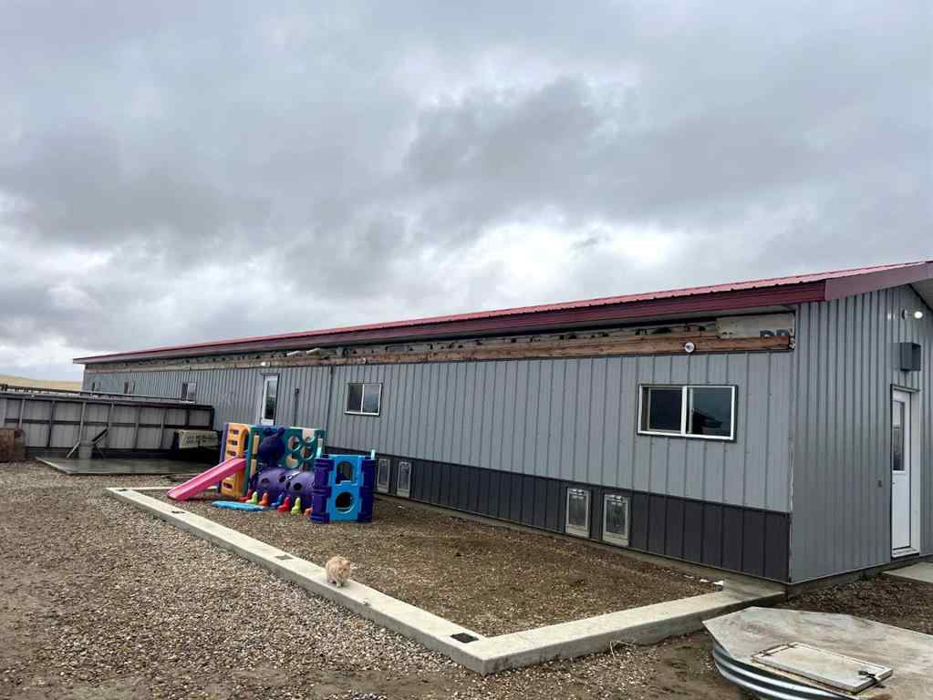 MLS® A2212496 - 3117 Township Road 124   in NONE Rural Cypress County, Agri-Business
