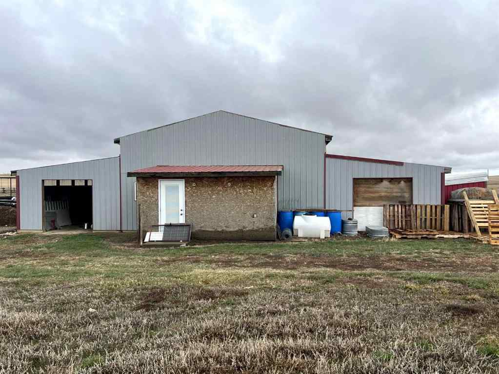 MLS® A2212496 - 3117 Township Road 124   in NONE Rural Cypress County, Agri-Business
