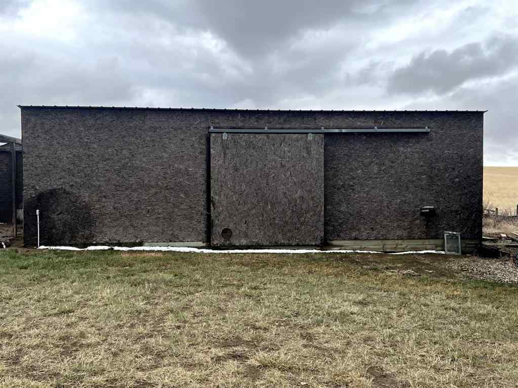 MLS® A2212496 - 3117 Township Road 124   in NONE Rural Cypress County, Agri-Business