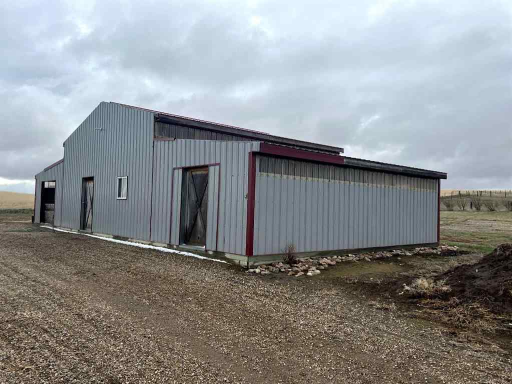 MLS® A2212496 - 3117 Township Road 124   in NONE Rural Cypress County, Agri-Business