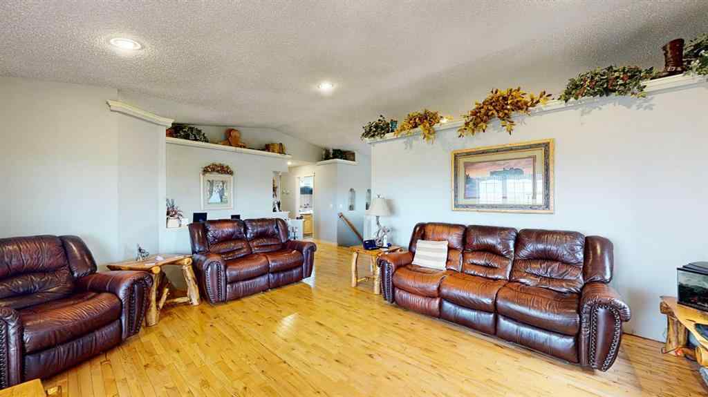 MLS® A2212496 - 3117 Township Road 124   in NONE Rural Cypress County, Agri-Business