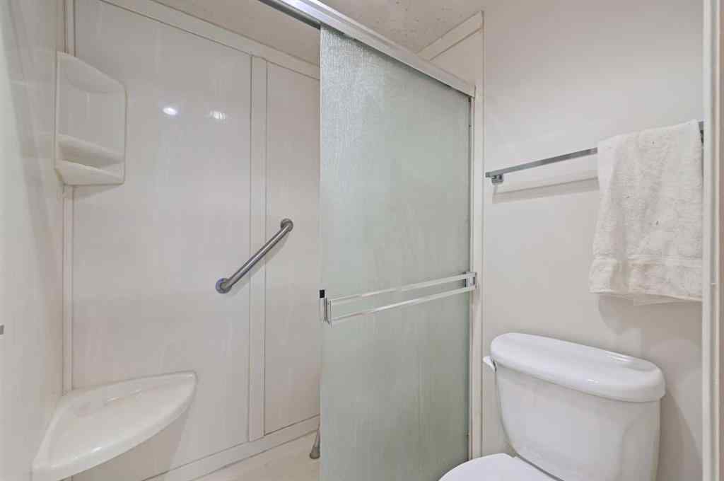 MLS® A2212521 - Unit #2A 133 25 Avenue SW in Mission Calgary, Residential