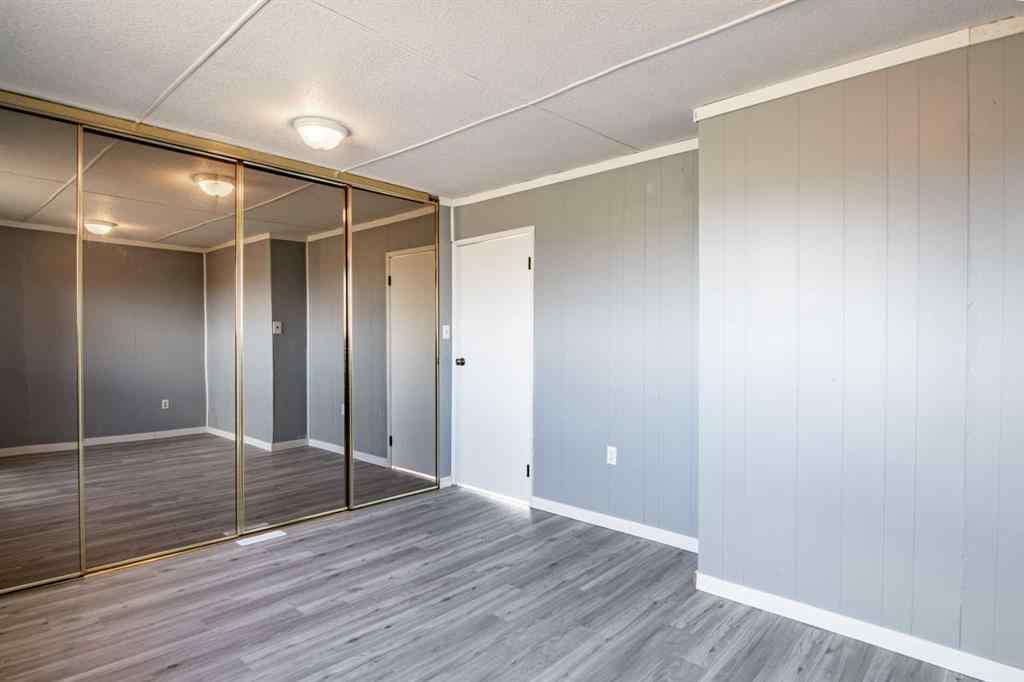 MLS® A2212543 - 39061 Range Road 220   in NONE Rural Stettler No. 6, County of, Residential