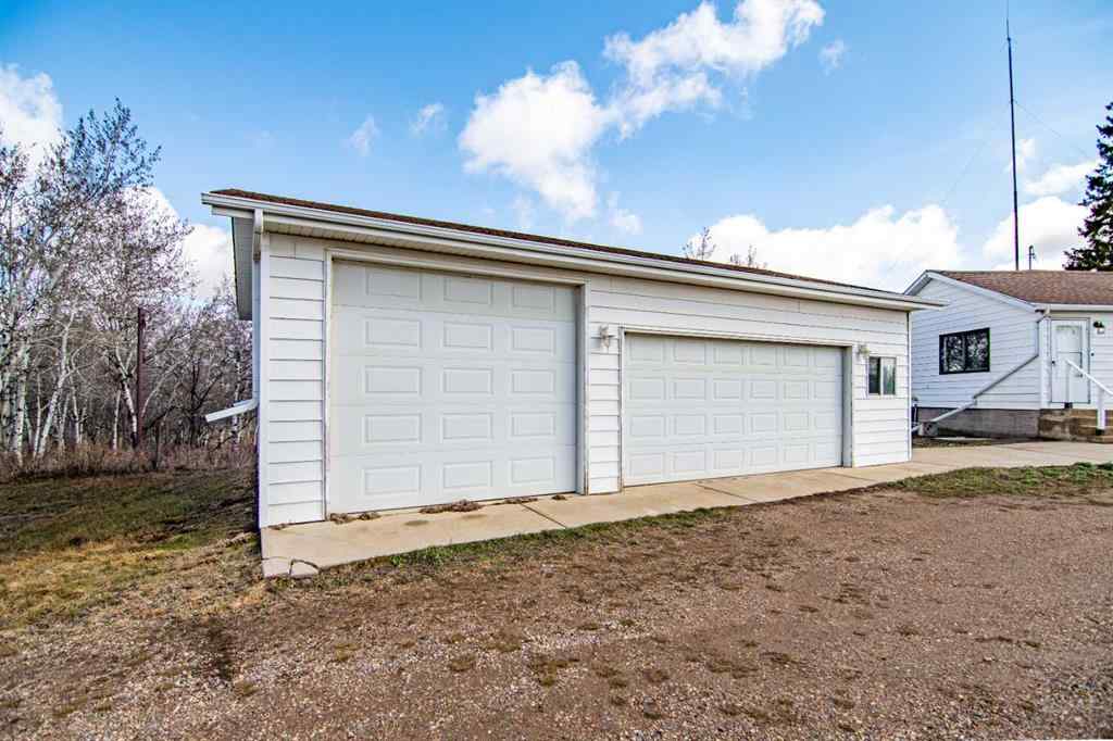 MLS® A2212543 - 39061 Range Road 220   in NONE Rural Stettler No. 6, County of, Residential