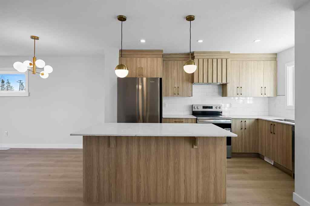 MLS® A2212547 - 604 Clover Road  in NONE Carstairs, Residential