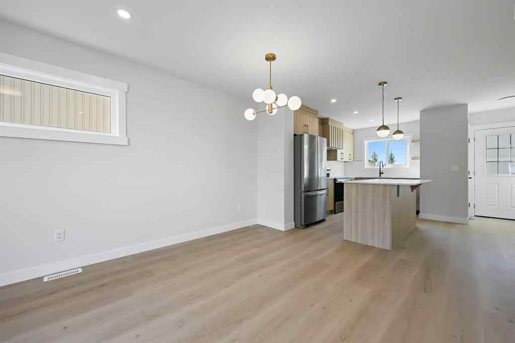 MLS® A2212547 - 604 Clover Road  in NONE Carstairs, Residential