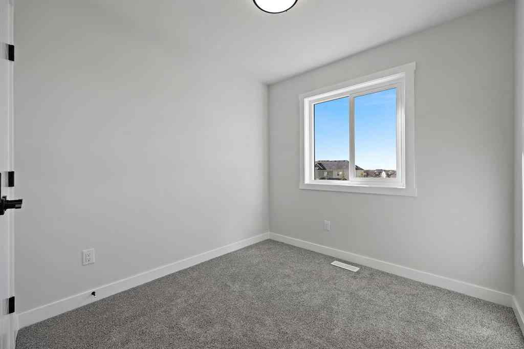 MLS® A2212547 - 604 Clover Road  in NONE Carstairs, Residential