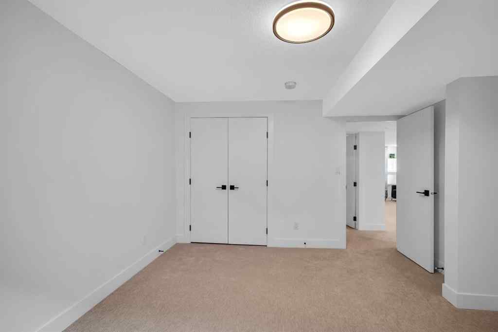 MLS® A2212561 - 3623 Logan Crescent SW in Lakeview Calgary, Residential