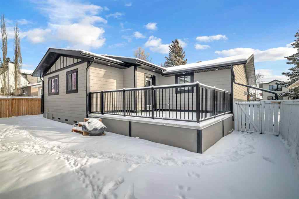 MLS® A2212561 - 3623 Logan Crescent SW in Lakeview Calgary, Residential