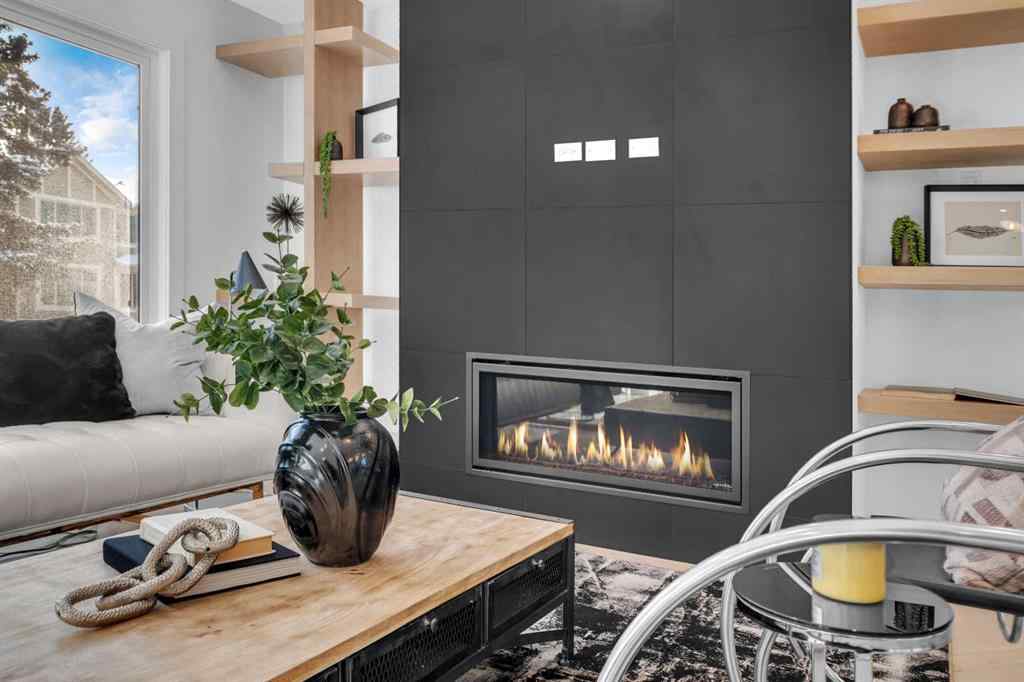 MLS® A2212561 - 3623 Logan Crescent SW in Lakeview Calgary, Residential