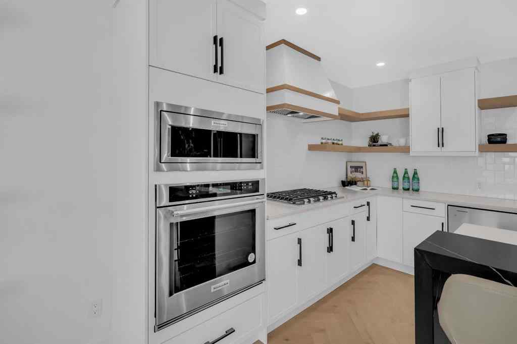 MLS® A2212561 - 3623 Logan Crescent SW in Lakeview Calgary, Residential