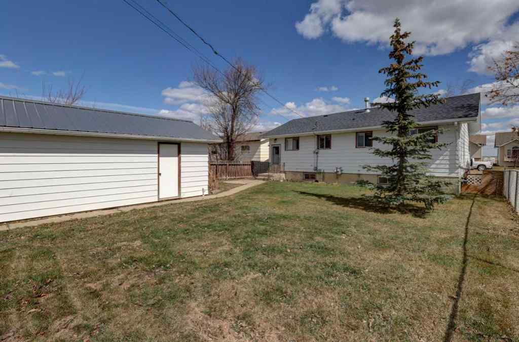 MLS® A2212568 - 206 1 Avenue S in NONE Morrin, Residential