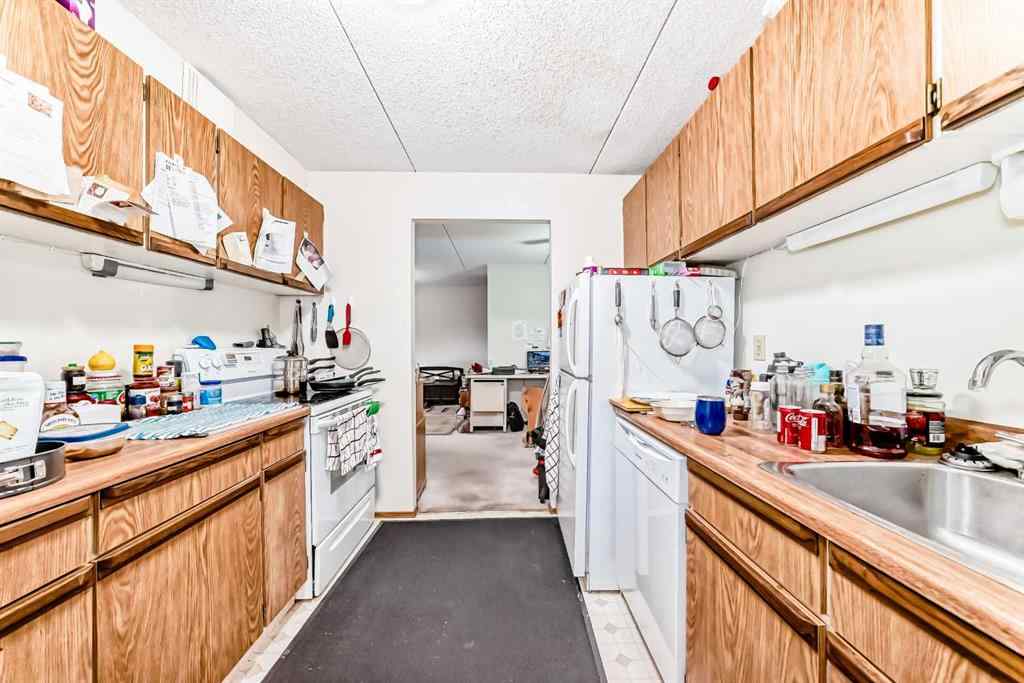 MLS® A2212666 - Unit #309 5204 Dalton Drive NW in Dalhousie Calgary, Residential