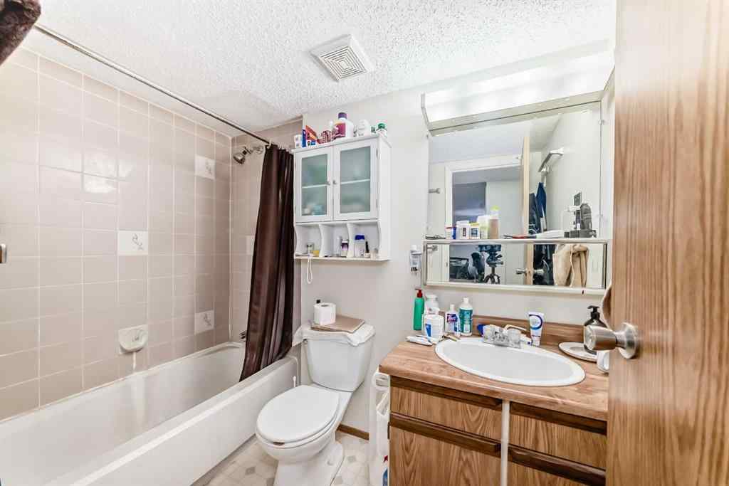 MLS® A2212666 - Unit #309 5204 Dalton Drive NW in Dalhousie Calgary, Residential