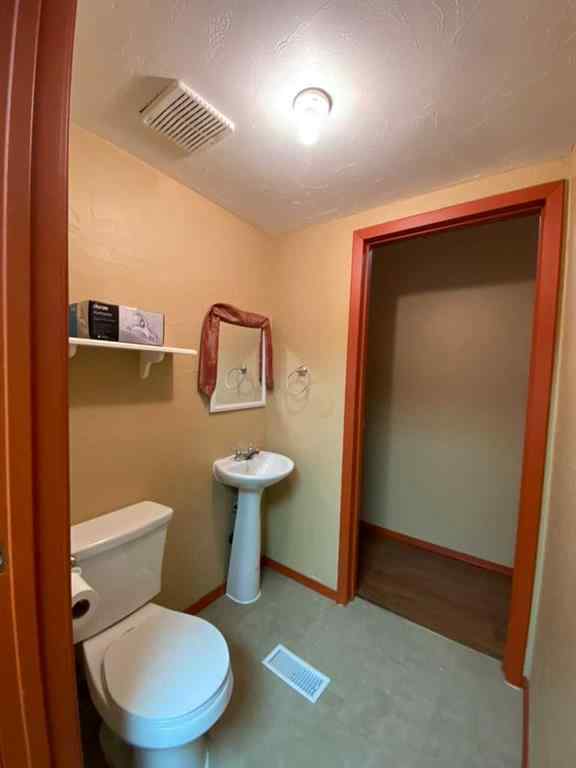 MLS® A2212668 - 434 2 Avenue  in NONE Bassano, Commercial